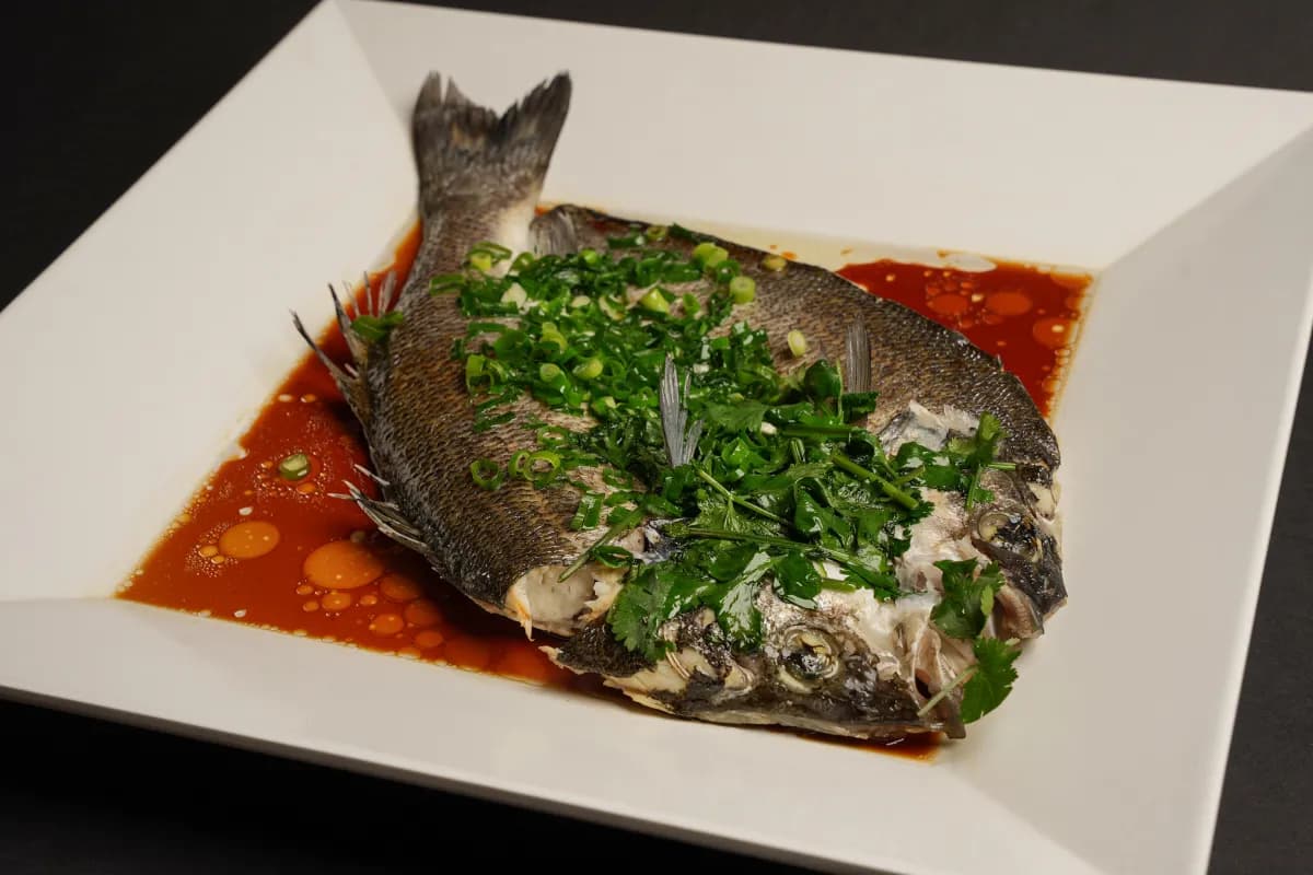 Peixe ao vapor